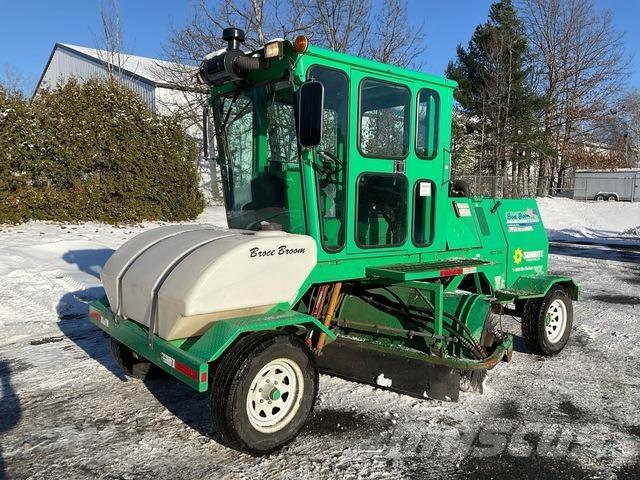 Broce RCT350 Внутрішні підмітальні машини