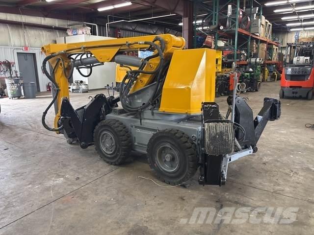 Brokk BM250E Екскаватори для знесення споруд