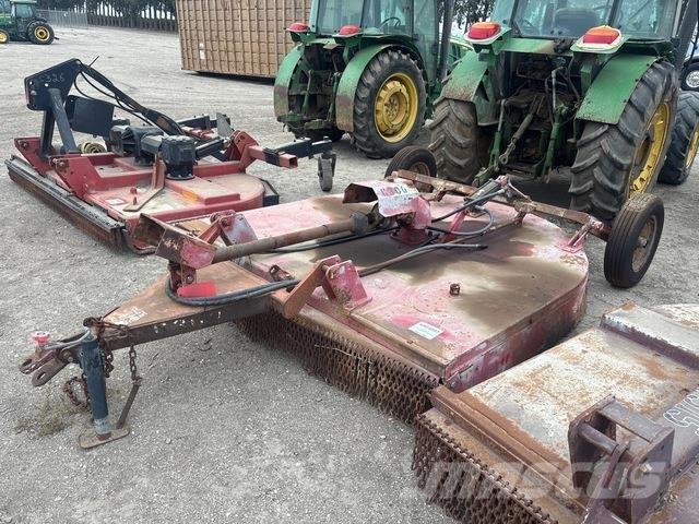 Bush Hog  Газонні і лукові косилки