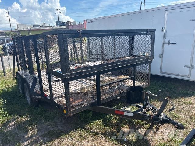 C&M Trailers Причепи для тюків