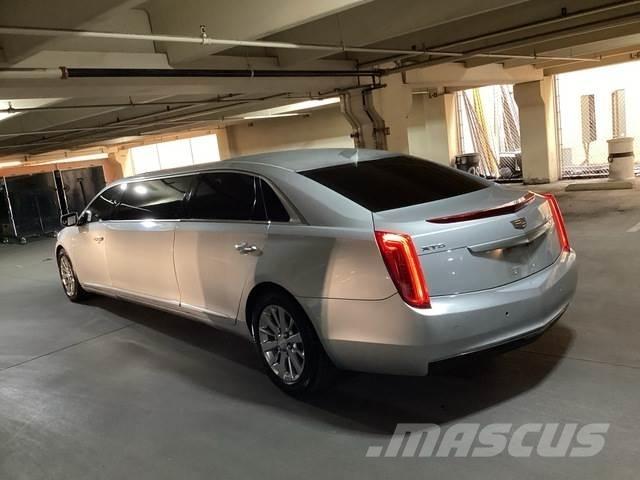 Cadillac XTS Автомобілі