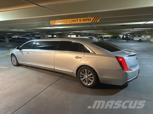 Cadillac XTS Автомобілі