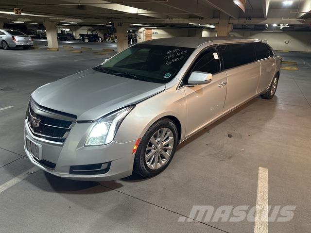 Cadillac XTS Автомобілі