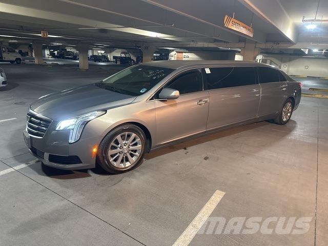 Cadillac XTS Автомобілі
