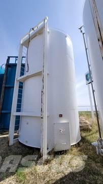  Calroc Причепи-цистерни