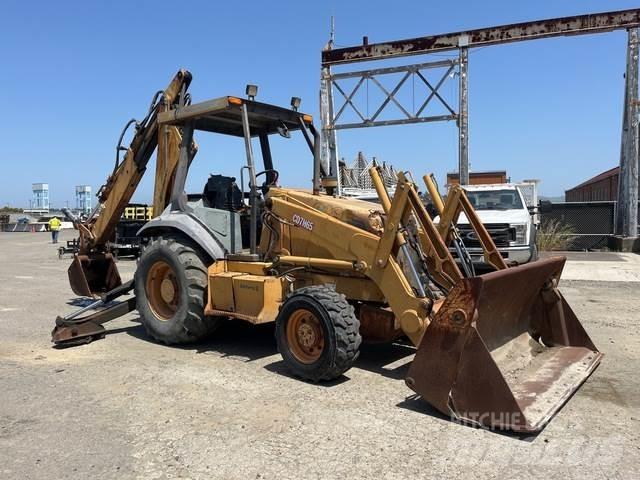 CASE 580L Екскаватори-навантажувачі