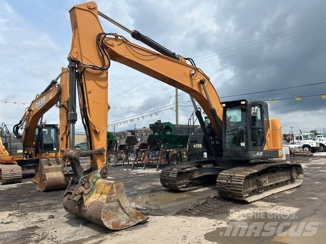 CASE CX235C SR Гусеничні екскаватори