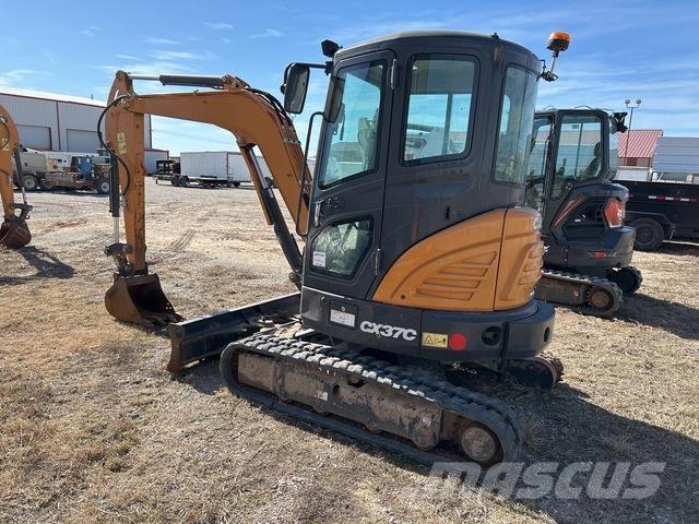 CASE CX37C Гусеничні екскаватори