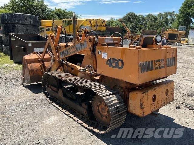 CASE D450 Гусеничні вантажники