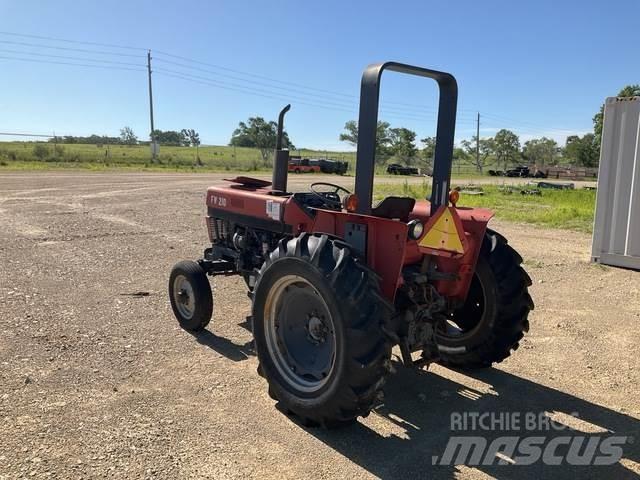 Case IH 385 Трактори