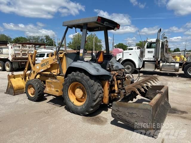 Case IH 570LXT Фронтальні навантажувачі та екскаватори