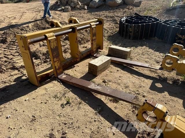 CAT  Вили