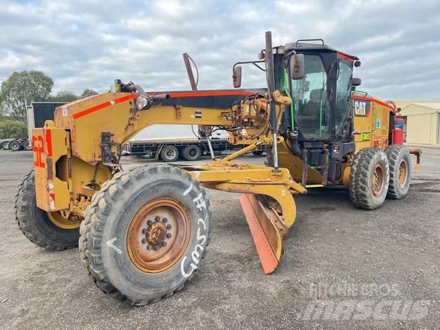 CAT 12M3 Грейдери