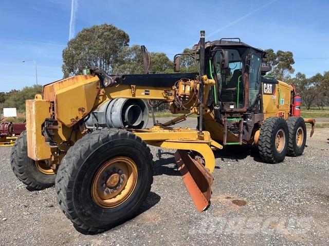 CAT 12M3 Грейдери