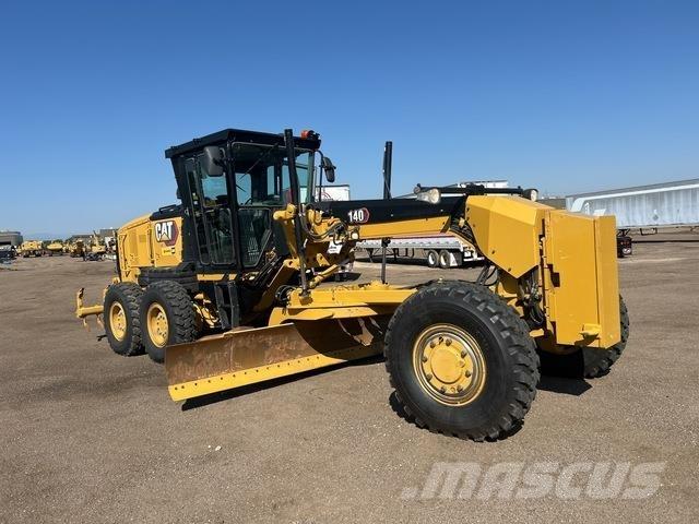 CAT 140 Грейдери