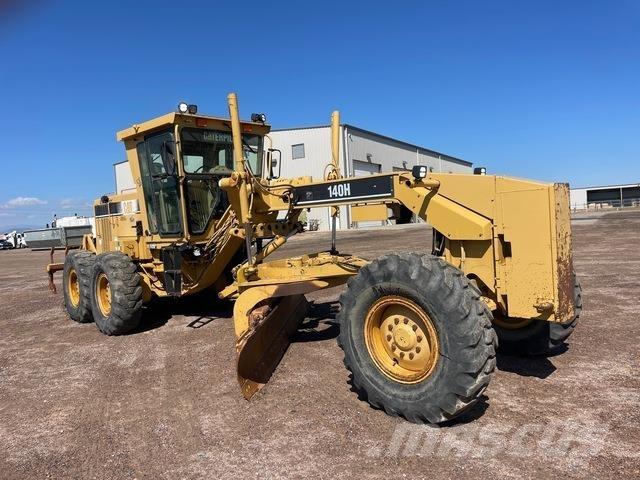 CAT 140H Грейдери