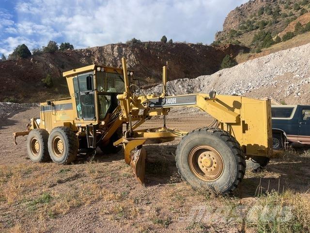 CAT 140H Грейдери