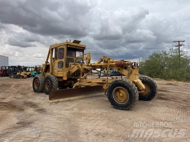 CAT 14E Грейдери