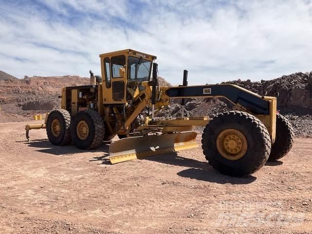 CAT 16G Грейдери