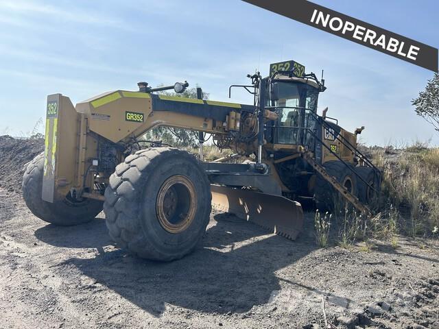 CAT 16M Грейдери