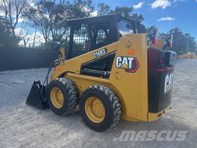 CAT 216B3 Міні-навантажувачі