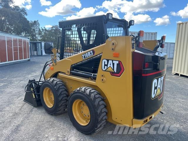 CAT 216B3 Міні-навантажувачі