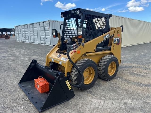 CAT 216B3 Міні-навантажувачі