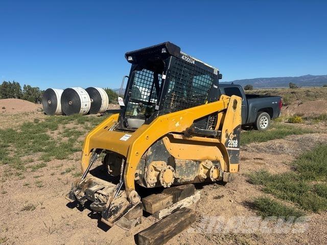 CAT 226B3 Міні-навантажувачі