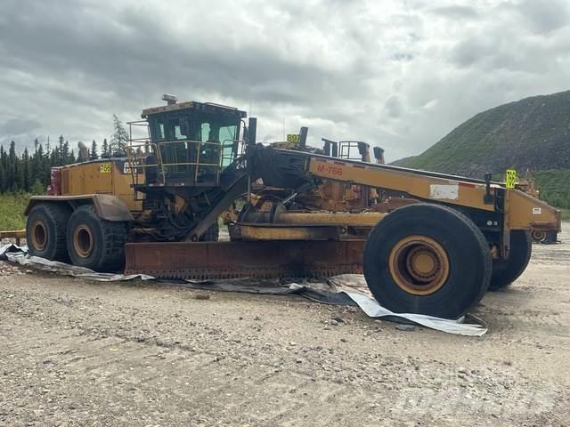 CAT 24M Грейдери