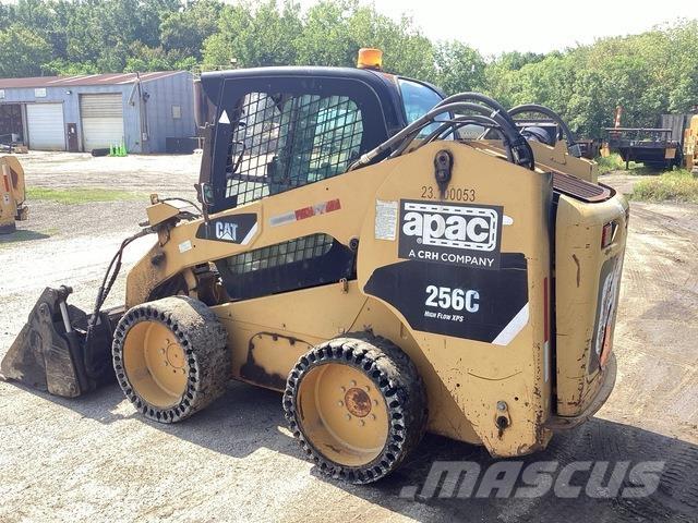 CAT 256C Міні-навантажувачі