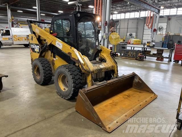 CAT 272D Міні-навантажувачі