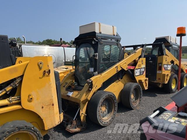 CAT 272D2XHP Міні-навантажувачі
