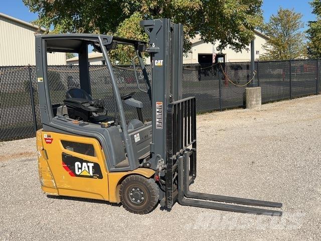 CAT 2ET2500 Електронавантажувачі