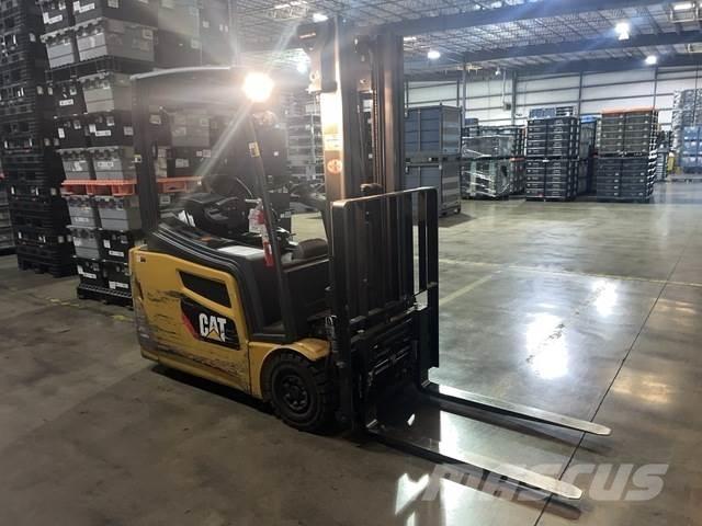 CAT 2ET3000 Електронавантажувачі