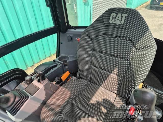CAT 301.8 Міні-екскаватори < 7т