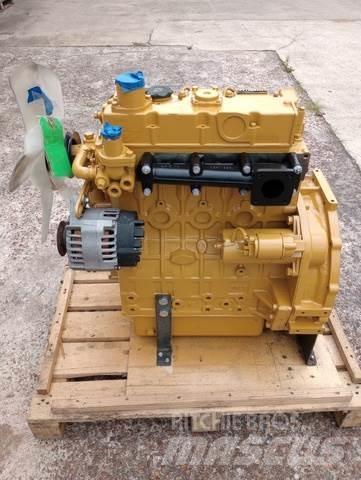 CAT 3024C Двигуни