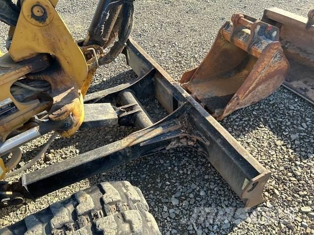 CAT 303.5 CR Міні-екскаватори < 7т