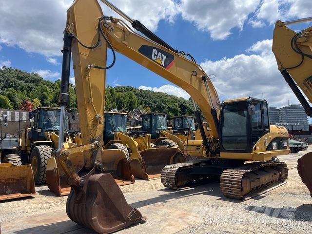 CAT 320 D Гусеничні екскаватори
