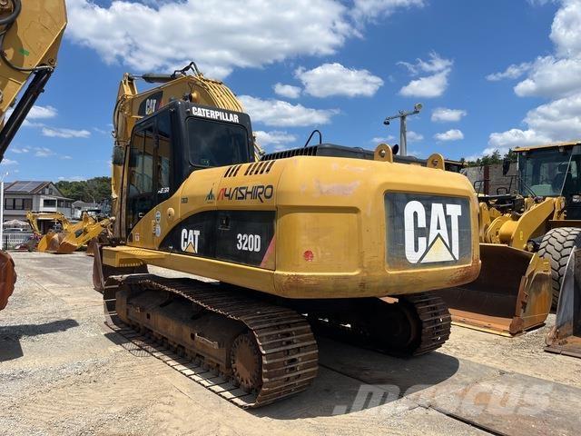 CAT 320 D Гусеничні екскаватори