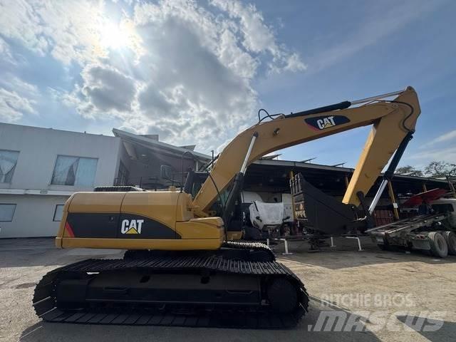 CAT 320D L Гусеничні екскаватори