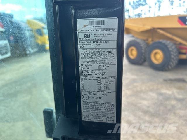 CAT 320GC Гусеничні екскаватори