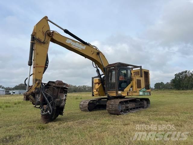 CAT 321D Гусеничні екскаватори