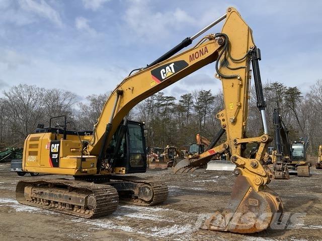 CAT 323F Гусеничні екскаватори