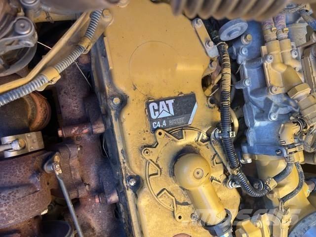 CAT 325F L CR Гусеничні екскаватори