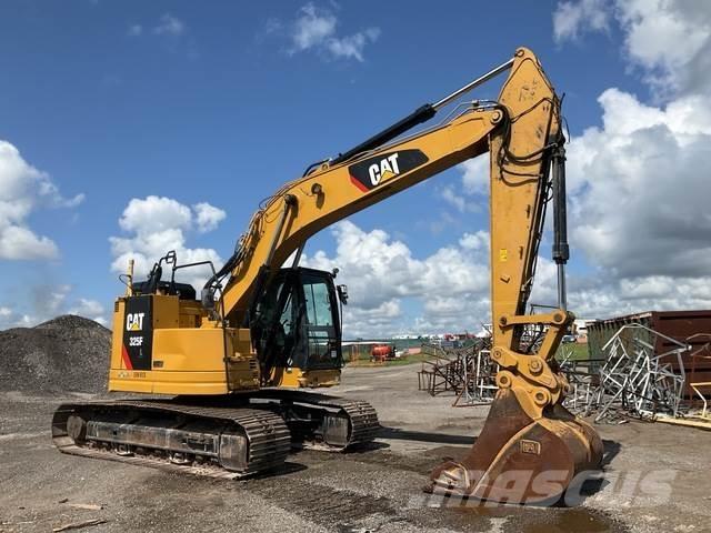 CAT 325FLCR Гусеничні екскаватори