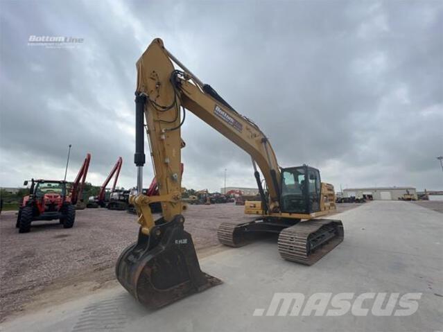 CAT 330 Гусеничні екскаватори