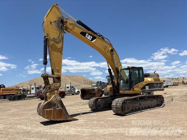 CAT 330D L Гусеничні екскаватори