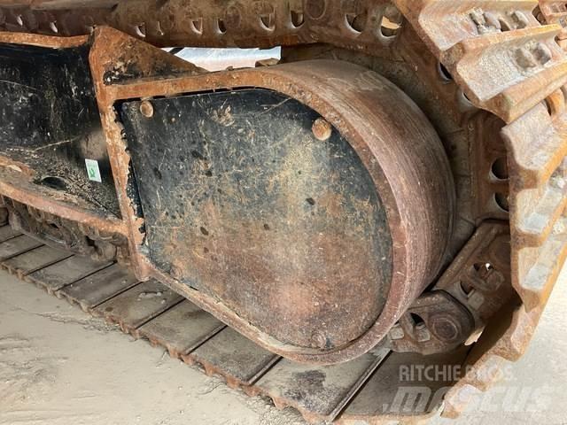 CAT 333 Гусеничні екскаватори