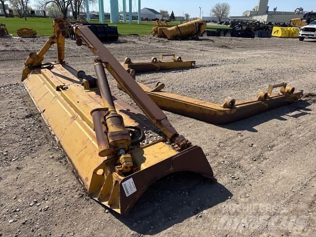 CAT 334-1781 Леміші