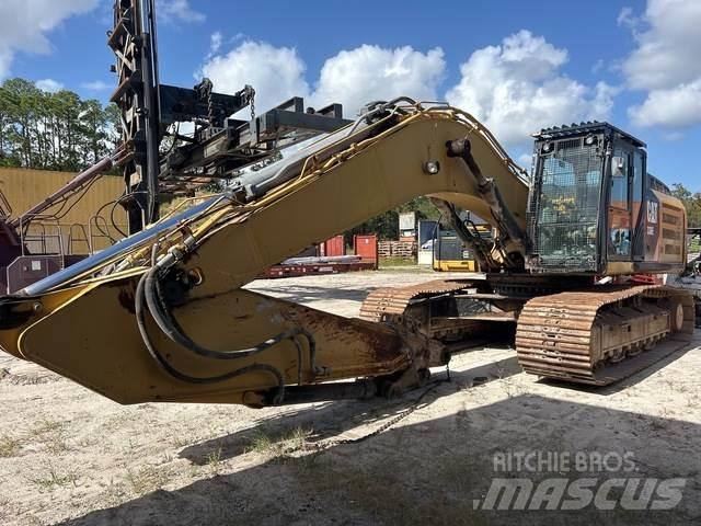 CAT 336E L Гусеничні екскаватори